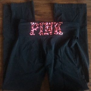 Victoria’s Secret pink yoga pant M